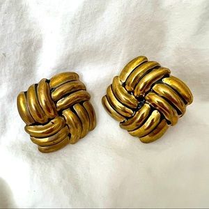 Forever21 earrings gold statement studs